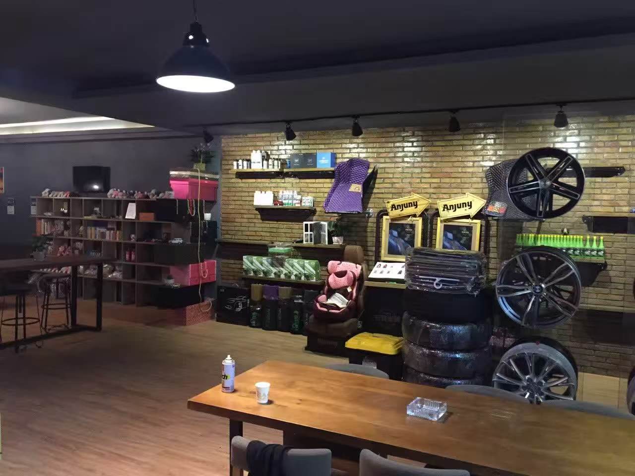 1765956224324236.jpg 12467e9d-0d90-49ad-ad07-3262fab871a4.jpg